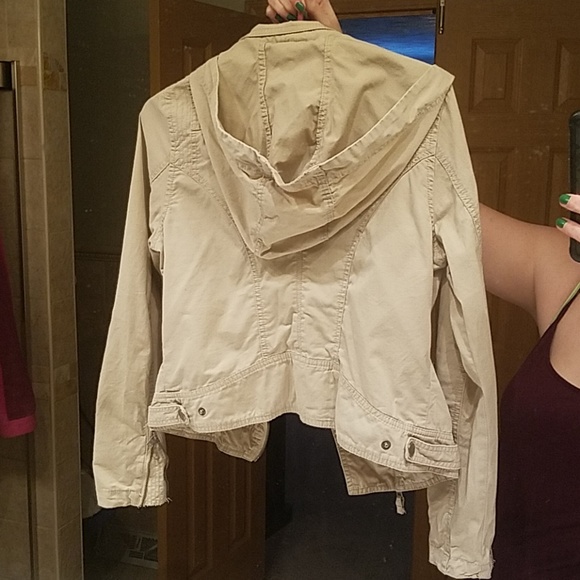 Like new Garage Cavas Crop Jacket - Picture 4 of 7